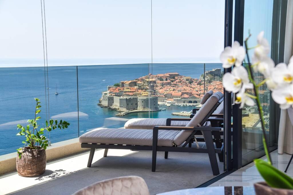 New & Luxury 5* With Breathtaking View- Kiki Lu Apartment Dubrovnik Eksteriør billede